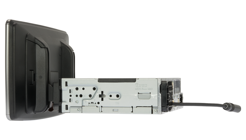 Big_ilx-f903d_back_side_800x454